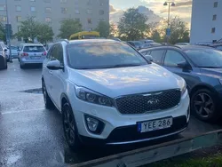 Vit Begagnad 2016 Kia Sorento SUV | 150 000 kr