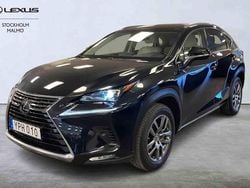 Svart Begagnad 2018 Lexus NX300h Executive Line SUV | 289 000 kr (Marknadspris)
