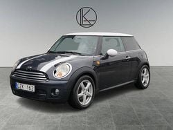 Svart Begagnad 2007 Mini Cooper D Halvkombi | 29 900 kr (Marknadspris)