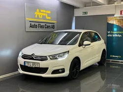 Vit Begagnad 2016 Citroën C4 Halvkombi | 69 900 kr