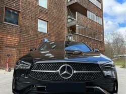 Svart Begagnad 2024 Mercedes CLA250e Shooting Brake AMG Kombi | 399 000 kr (Marknadspris)