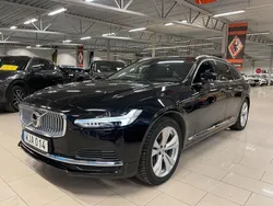 Svart Begagnad 2023 Volvo V90 Core Kombi | 418 000 kr (Lite dyr)