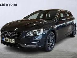 Grå Begagnad 2014 Volvo V60 Summum Kombi | 99 900 kr