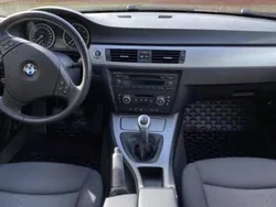 Grå Begagnad 2008 BMW 318 Advantage Sedan | 60 000 kr (Bra pris)
