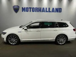 Vit Begagnad 2018 VW Passat GTE Kombi | 194 900 kr (Marknadspris)