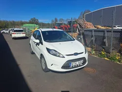 Vit Begagnad 2011 Ford Fiesta Trend Halvkombi | 35 000 kr (Bra pris)