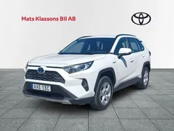 Vit Begagnad 2019 Toyota RAV4 Hybrid Active SUV | 289 000 kr (Marknadspris)