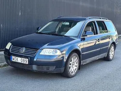 Mörkgrå (grå) Begagnad 2004 VW Passat Trendline Kombi | 5 900 kr (Superpris)
