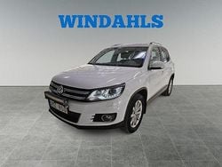 Vit Begagnad 2013 VW Tiguan Highline SUV | 98 000 kr (Marknadspris)
