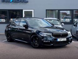 Svart Begagnad 2018 BMW 530 M Sport Sedan | 339 900 kr (Marknadspris)