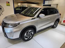Grå Ny 2025 Suzuki Vitara SUV | 361 800 kr