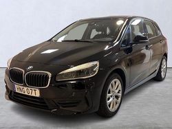 Svart Begagnad 2020 BMW 225 Kombi | 209 900 kr