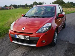 Röd Begagnad 2012 Renault Clio R.S. Halvkombi | 52 000 kr (Marknadspris)