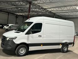 Vit Ny 2024 Mercedes Sprinter Van | 598 750 kr