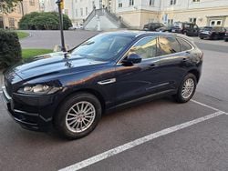 Blå Begagnad 2019 Jaguar F-Pace SUV | 220 000 kr (Marknadspris)
