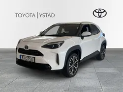 Vit Begagnad 2022 Toyota Yaris Cross Edition SUV | 279 000 kr (Marknadspris)