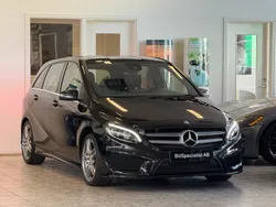 Svart Begagnad 2015 Mercedes B200 AMG Minibuss | 189 999 kr (Lite dyr)