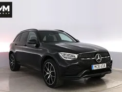 Svart Begagnad 2021 Mercedes GLC300e AMG line SUV | 339 000 kr (Marknadspris)