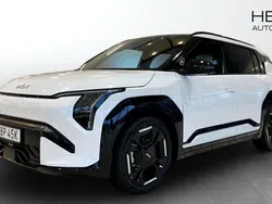 Vit (white) Ny 2024 Kia EV3 GT-Line SUV | 519 900 kr (Marknadspris)