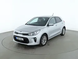 Grå Begagnad 2019 Kia Rio Attract Sedan | 128 000 kr (Marknadspris)