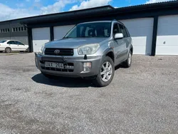 Silver Begagnad 2003 Toyota RAV4 SUV | 49 900 kr (Marknadspris)