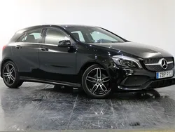 Svart Begagnad 2017 Mercedes A180 Style Halvkombi | 199 900 kr (Marknadspris)