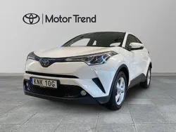 Vit Begagnad 2019 Toyota C-HR Active SUV | 204 900 kr (Bra pris)