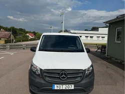 Vit Begagnad 2018 Mercedes Vito Minibuss | 125 000 kr (Bra pris)