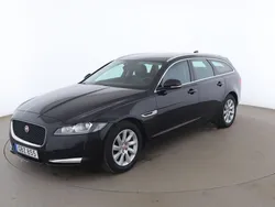 Svart Begagnad 2018 Jaguar XF Sedan | 196 000 kr (Marknadspris)