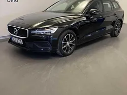 Svart Begagnad 2019 Volvo V60 Momentum Kombi | 239 500 kr (Lite dyr)