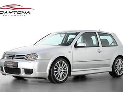 Silver Begagnad 2003 VW Golf IV R Halvkombi | 685 000 kr