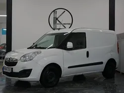 Vit Begagnad 2016 Opel Combo Minibuss | 79 900 kr (Marknadspris)