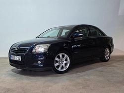 Mörkblå (blå) Begagnad 2006 Toyota Avensis Sedan | 74 900 kr (Dyr)