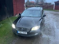 Svart Begagnad 2016 Volvo V70 Momentum Kombi | 68 000 kr (Lite dyr)
