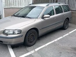 Brun Begagnad 2004 Volvo V70 Kombi | 11 000 kr (Superpris)