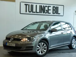 Grå Begagnad 2015 VW Golf VII Halvkombi | 154 900 kr (Marknadspris)