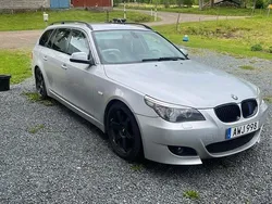 Grå Begagnad 2010 BMW 520 Kombi | 65 000 kr (Dyr)