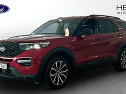 Röd (red) Begagnad 2022 Ford Explorer ST-Line SUV | 619 900 kr (Marknadspris)