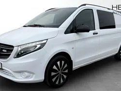 Svart Begagnad 2022 Mercedes Vito Edition 1 Minibuss | 383 920 kr