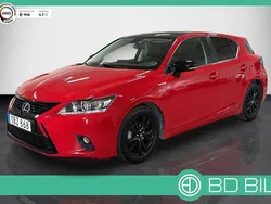 Röd (röd ) Begagnad 2016 Lexus CT200h Sport Line Halvkombi | 159 900 kr (Marknadspris)
