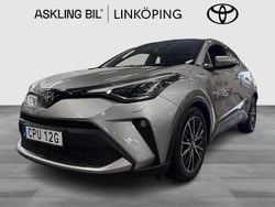 Mörkgrå Begagnad 2020 Toyota C-HR Executive SUV | 259 000 kr (Marknadspris)