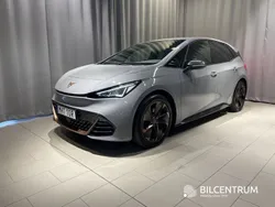 Ljusgrå (grå) Begagnad 2022 Cupra Born Halvkombi | 274 900 kr (Marknadspris)