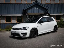 Vit Begagnad 2016 VW Golf VII R Halvkombi | 299 900 kr (Dyr)