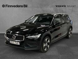 Begagnad 2023 Volvo V60 CC Kombi | 264 000 kr (Bra pris)