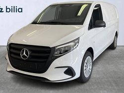 Vit Ny 2025 Mercedes Vito Minibuss | 648 750 kr (Lite dyr)