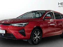Röd (red) Begagnad 2022 MG MG5 EV Luxury Kombi | 224 900 kr (Bra pris)