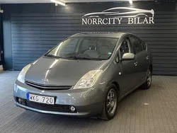 Grön Begagnad 2004 Toyota Prius Halvkombi | 31 800 kr (Bra pris)