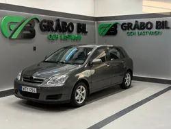 Grå Begagnad 2005 Toyota Corolla Halvkombi | 74 900 kr (Lite dyr)