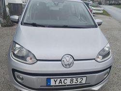 Begagnad 2016 VW up! high up! Halvkombi | 60 000 kr