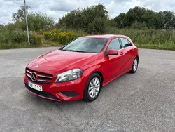 Röd Begagnad 2013 Mercedes A200 Style Halvkombi | 79 900 kr (Bra pris)